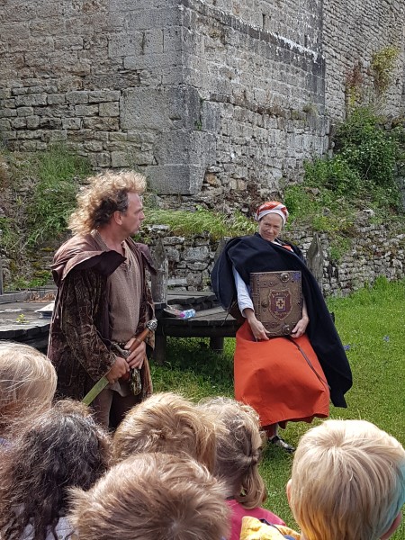 perceval rencontre des chevaliers